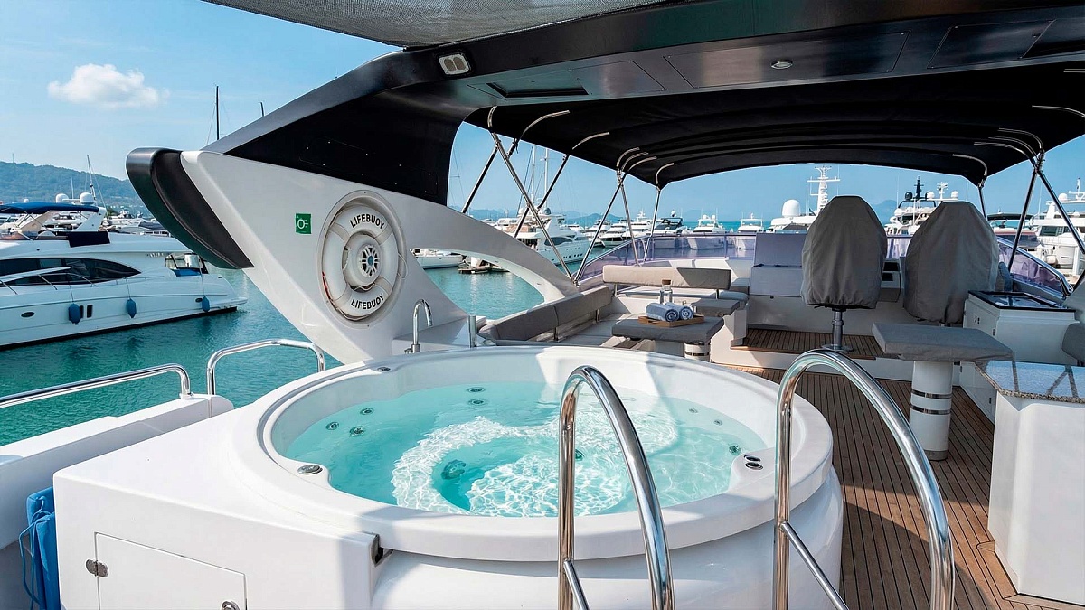 Аренда яхты Ferretti Custom Line 100 Seabreak на Пхукете